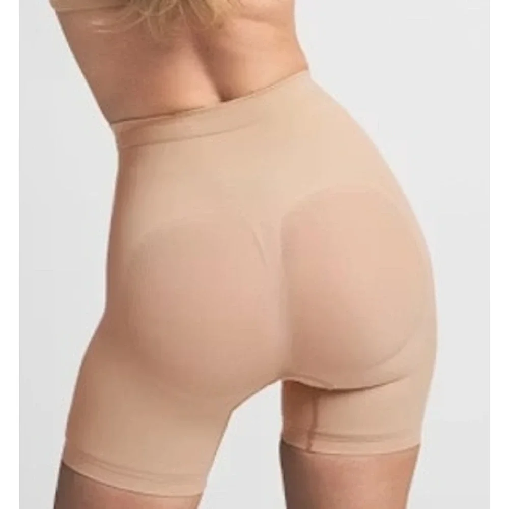 Nwt SKIMS Everyday Sculpt Mid Thigh Shorts Size M Clay SH-SHO-2152